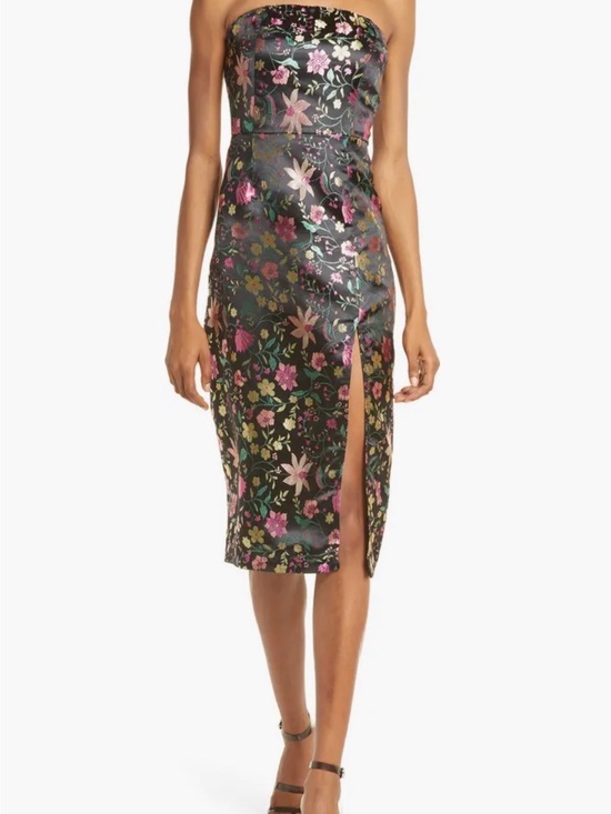 Lulus Dresses & Skirts - Lulus Floral Jacquard Satin Dress|Size XS